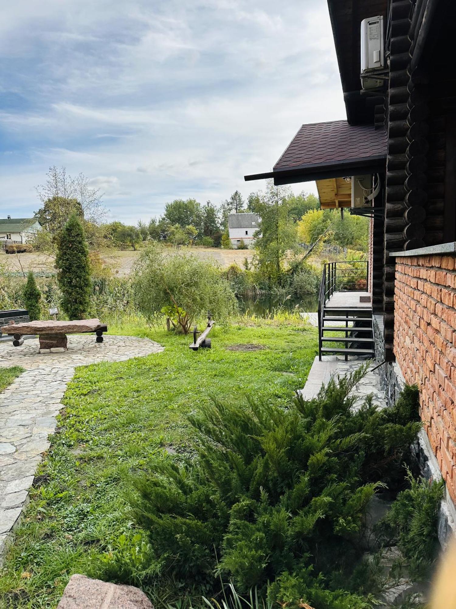 Hotel Фільварок Кмитів Velyki Kosharishcha Zewnętrze zdjęcie