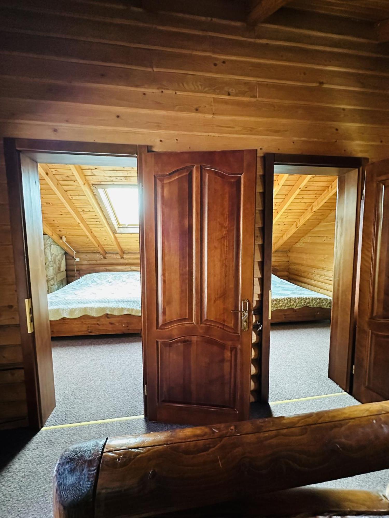 Hotel Фільварок Кмитів Velyki Kosharishcha Zewnętrze zdjęcie