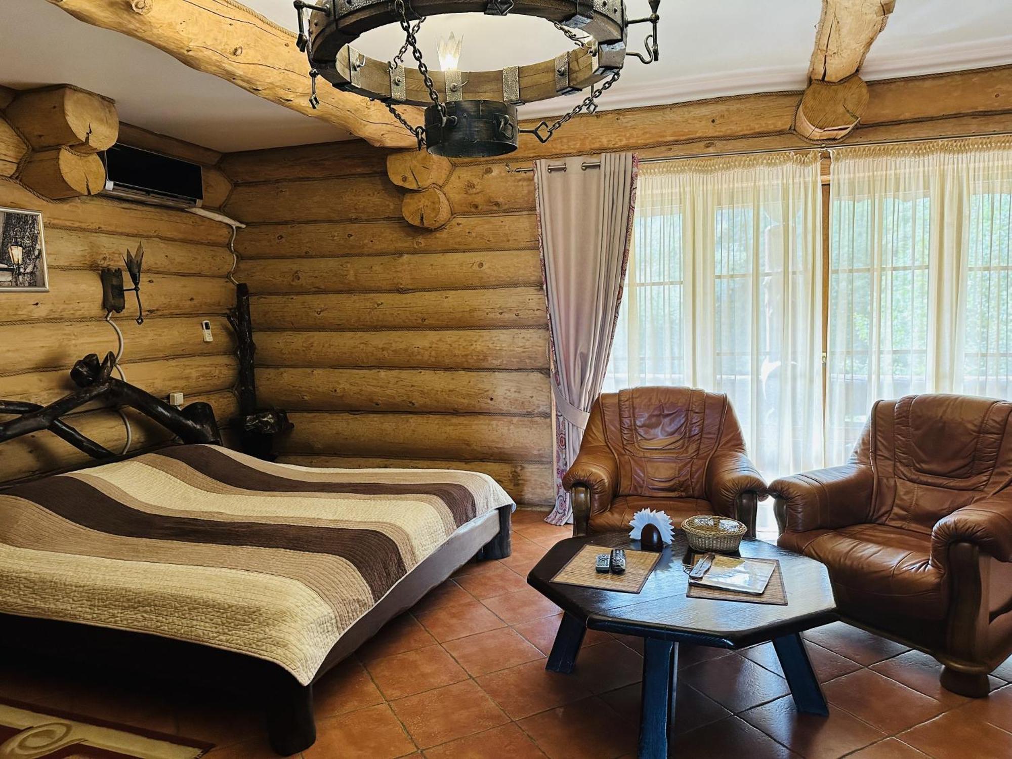 Hotel Фільварок Кмитів Velyki Kosharishcha Zewnętrze zdjęcie